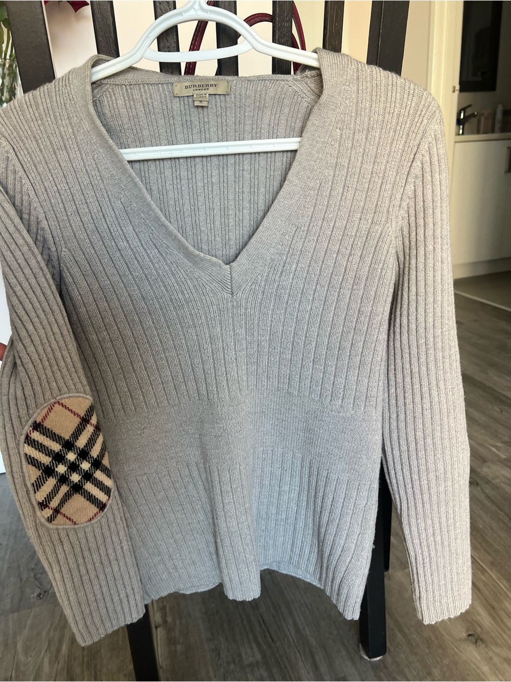 Burberry Light Gray Ribbed V-Neck Sweater with Signature Check Elbow Patch